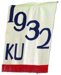 1932